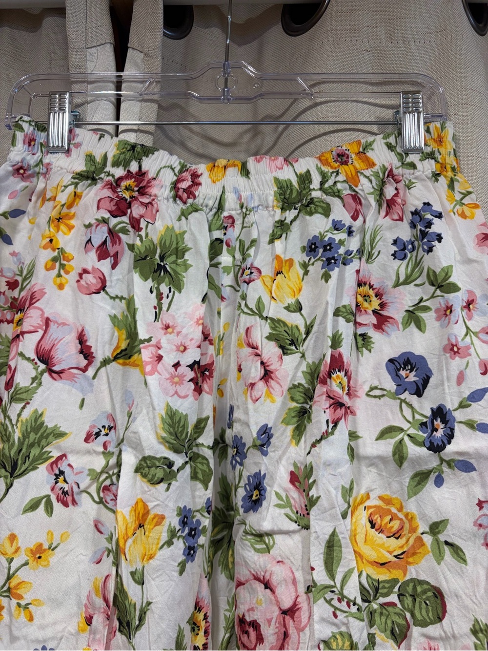 Vintage ESPRIT Floral Shorts - Picture 5 of 7